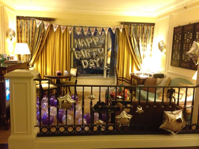 Do hotels decorate room for birthday