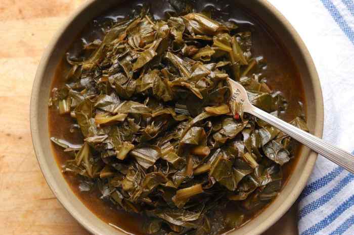 How to cook collard greens southern-style