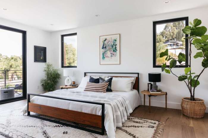 How to decorate a eclectic guest room